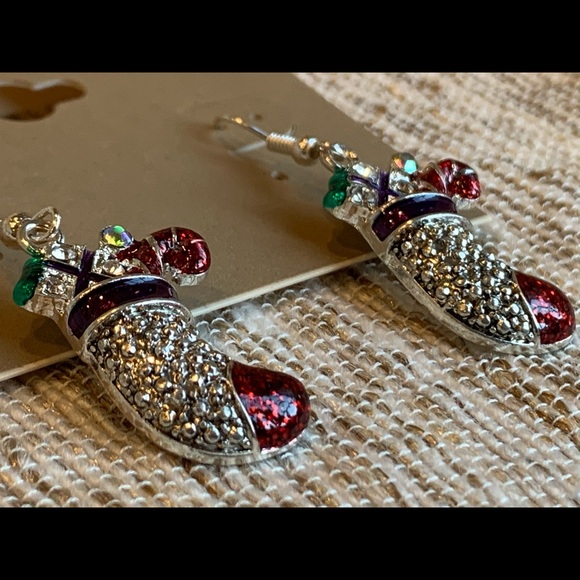 NWT Carole Rhinestone & Glittery Red Christmas Stockings Hook Dangle Earrings - Picture 4 of 8